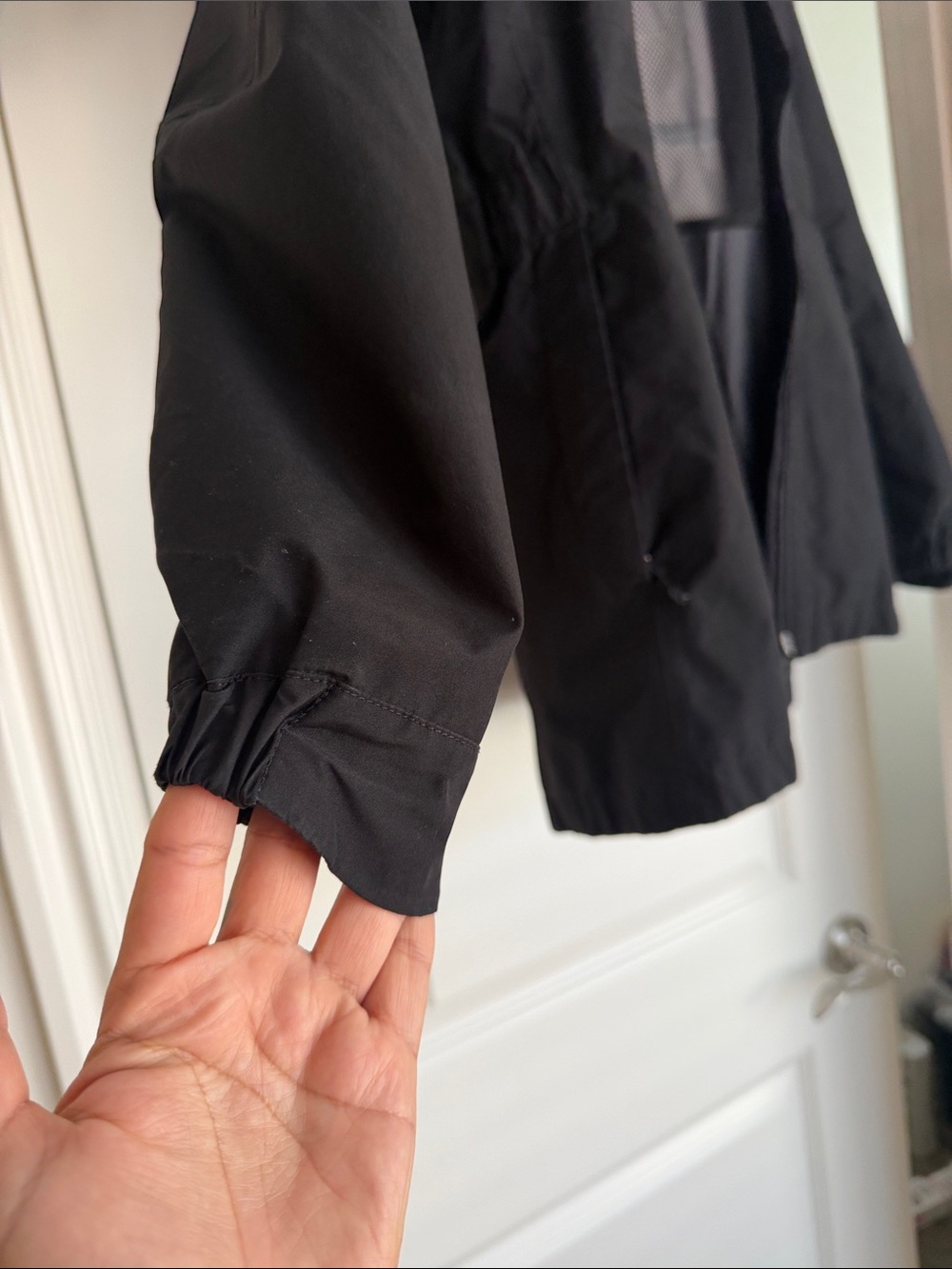 The North Face Dark Gray Hooded Shell Jacket - Picture 2 of 7